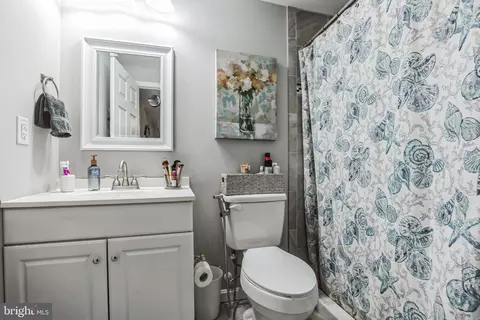 Bath - 218 Thunderbird Dr, Lusby, MD 20657 photo 1 of 3
