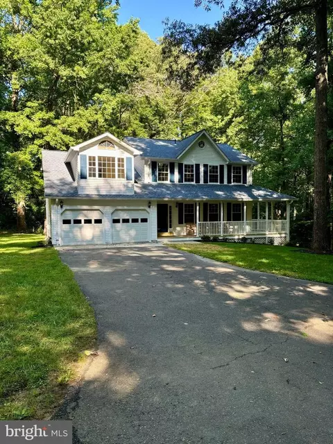 670 Ponds Wood Rd, Huntingtown, MD 20639