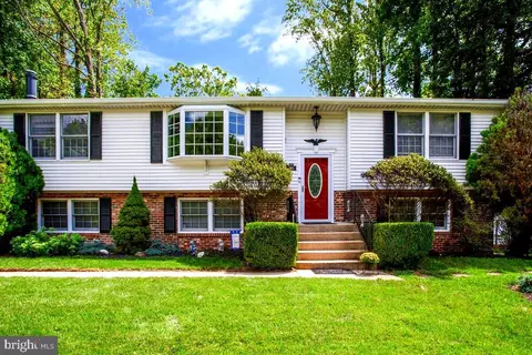 2835 Tipperary Ln, Chesapeake Beach, MD 20732
