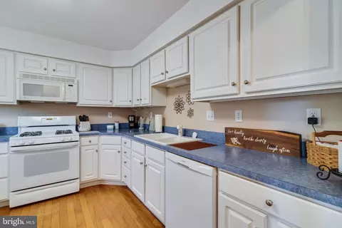 Kitchen - 13260 Clipper Cir, Solomons, MD 20688 photo 2 of 4