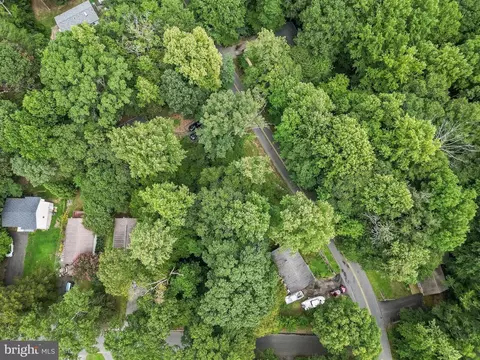 8465 Pine Blvd, Lusby, MD 20657 photo 11