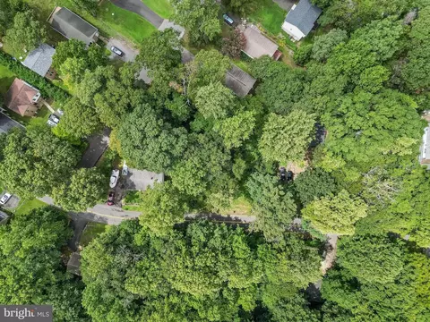 8465 Pine Blvd, Lusby, MD 20657 photo 3