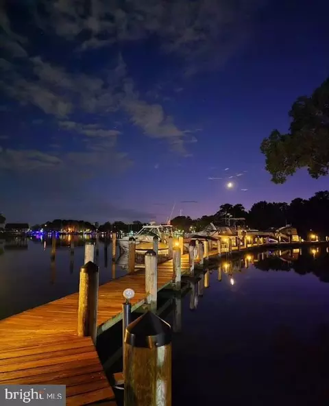 13465 Lore Pines Ln, Solomons, MD 20688 photo 5