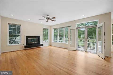 13465 Lore Pines Ln, Solomons, MD 20688 photo 20