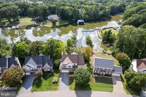 13465 Lore Pines Ln, Solomons, MD 20688 photo 2