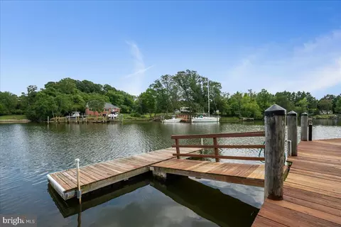 13465 Lore Pines Ln, Solomons, MD 20688 photo 8