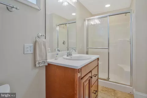 Bath - 3241 Old Jones Rd, Dunkirk, MD 20754 photo 7 of 7
