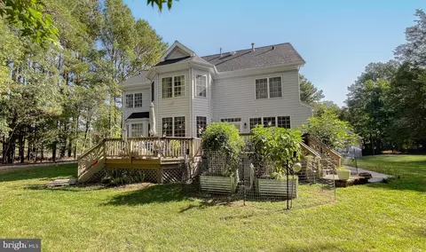 Exterior - 13405 Lore Pines Ln, Solomons, MD 20688 photo 4 of 9