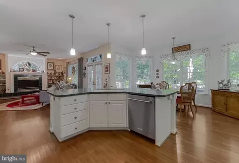 Kitchen - 13405 Lore Pines Ln, Solomons, MD 20688 photo 3 of 6