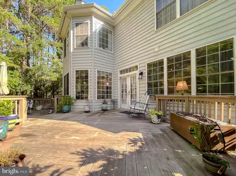 Exterior - 13405 Lore Pines Ln, Solomons, MD 20688 photo 7 of 9