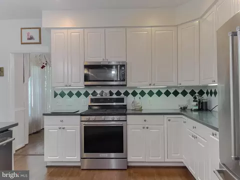 Kitchen - 13405 Lore Pines Ln, Solomons, MD 20688 photo 6 of 6