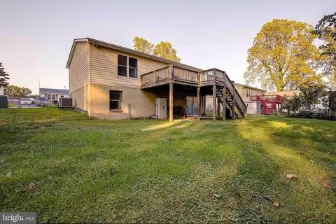 Exterior - 3563 7th St, North Beach, MD 20714 photo 9 of 9