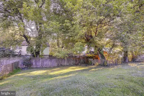 Exterior - 3563 7th St, North Beach, MD 20714 photo 6 of 9