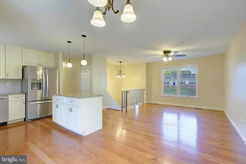 Living - 3563 7th St, North Beach, MD 20714 photo 5 of 12