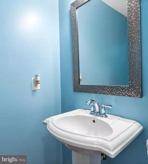 Bath - 4150 Willows Rd, Chesapeake Beach, MD 20732 photo 4 of 4