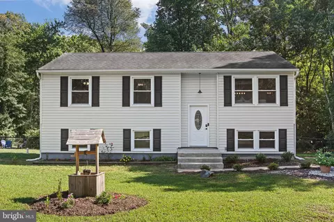 2018 Yew Ct, Saint Leonard, MD 20685