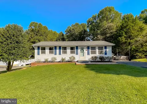 1964 Rye Ct, Lusby, MD 20657