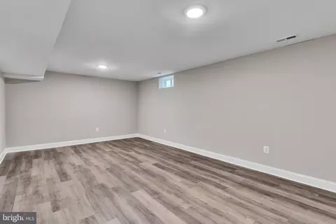 3716 3rd St, North Beach, MD 20714 photo 10