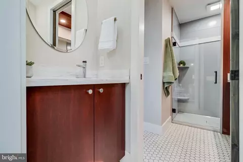 Bath - 202 Macrae Ave, Prince Frederick, MD 20678 photo 2 of 4