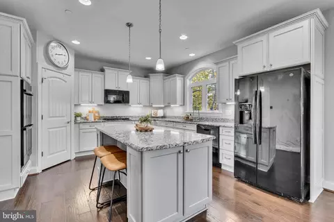 Kitchen - 2415 Comptrollers Ct, Prince Frederick, MD 20678 photo 5 of 5