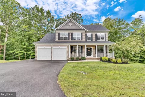 Exterior - 2415 Comptrollers Ct, Prince Frederick, MD 20678 photo 1 of 10