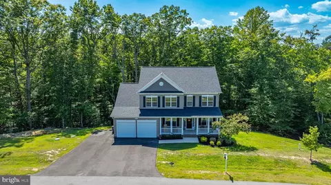 Exterior - 2415 Comptrollers Ct, Prince Frederick, MD 20678 photo 6 of 10