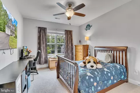 Bedroom - 2415 Comptrollers Ct, Prince Frederick, MD 20678 photo 4 of 12