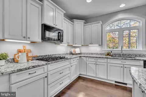 Kitchen - 2415 Comptrollers Ct, Prince Frederick, MD 20678 photo 3 of 5