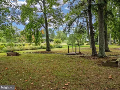 Exterior - 12013 Steven Ln, Dunkirk, MD 20754 photo 16 of 23