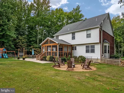 Exterior - 12013 Steven Ln, Dunkirk, MD 20754 photo 9 of 23