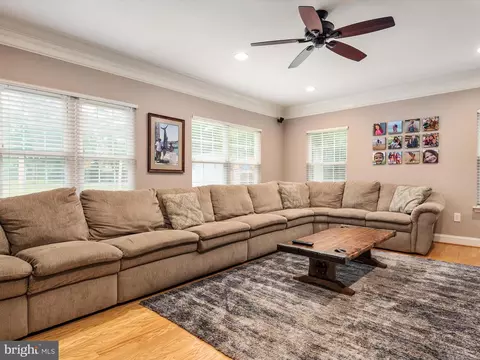 Living - 12013 Steven Ln, Dunkirk, MD 20754 photo 4 of 7