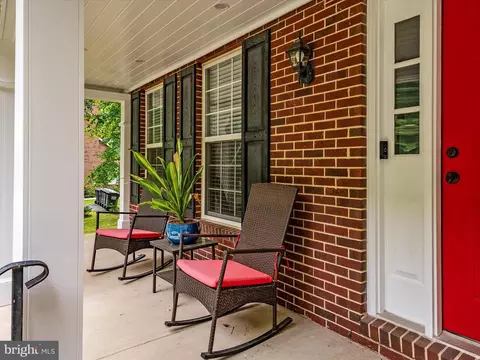 Exterior - 12013 Steven Ln, Dunkirk, MD 20754 photo 4 of 23