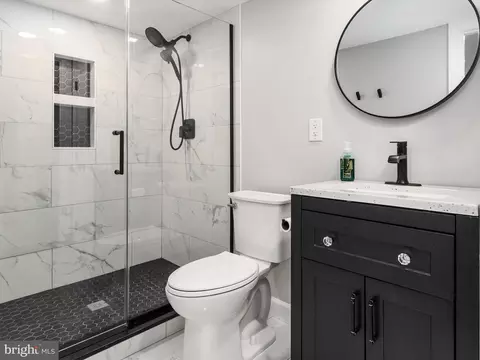 Bath - 12013 Steven Ln, Dunkirk, MD 20754 photo 3 of 5