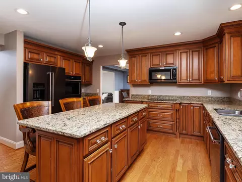 Kitchen - 12013 Steven Ln, Dunkirk, MD 20754 photo 3 of 4