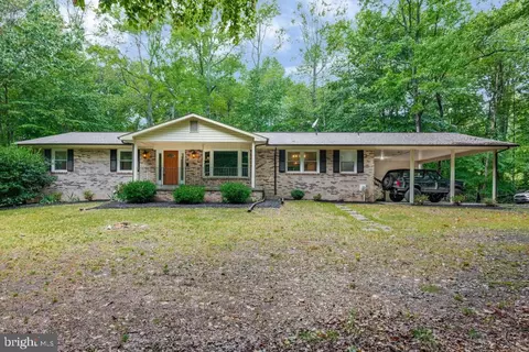 5550 Stephen Reid Rd, Huntingtown, MD 20639