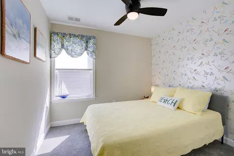 Bedroom - 3811 3rd St, North Beach, MD 20714 photo 4 of 6