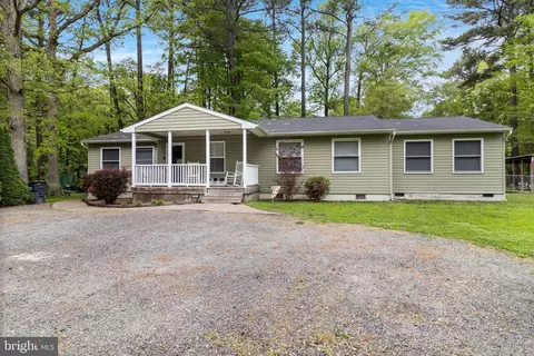 12943 Parran Dr, Lusby, MD 20657