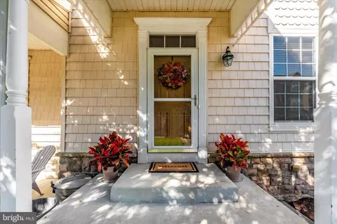 3669 Bedford Dr, North Beach, MD 20714