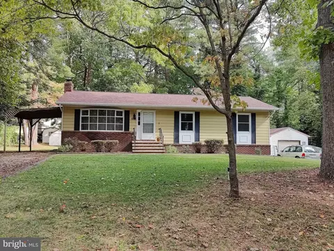 508 Beech Dr, Lusby, MD 20657