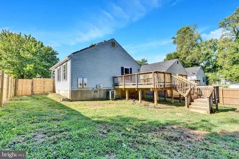 Exterior - 3736 7th St, North Beach, MD 20714 photo 7 of 10