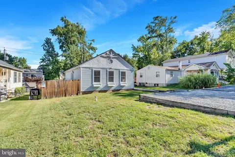 Exterior - 3736 7th St, North Beach, MD 20714 photo 1 of 10