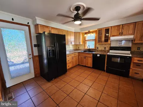 Kitchen - 7533 Bayside Rd, Chesapeake Beach, MD 20732 photo 1 of 3