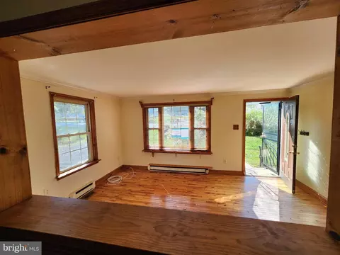 Living - 7533 Bayside Rd, Chesapeake Beach, MD 20732 photo 3 of 3