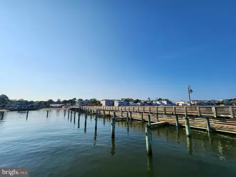 View/Area - 7533 Bayside Rd, Chesapeake Beach, MD 20732 photo 11 of 15