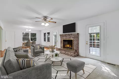 9280 Baker St, Owings, MD 20736