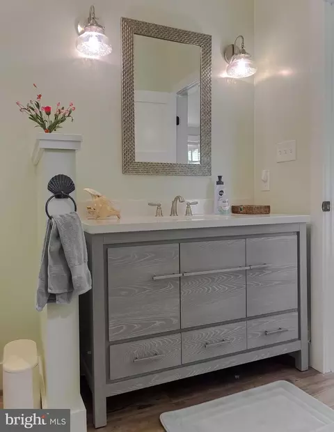 Bath - 14264 Sedwick Ave, Solomons, MD 20688 photo 3 of 7
