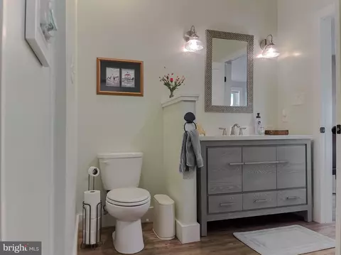 Bath - 14264 Sedwick Ave, Solomons, MD 20688 photo 2 of 7