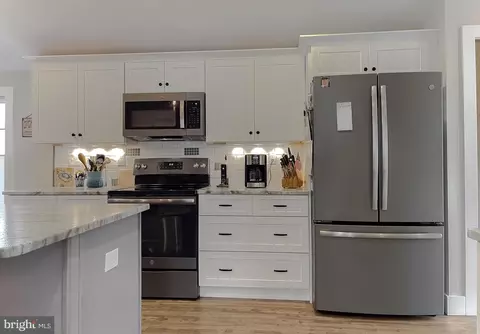 Kitchen - 14264 Sedwick Ave, Solomons, MD 20688 photo 3 of 3