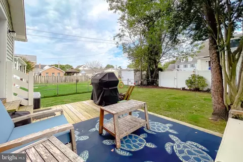Exterior - 14264 Sedwick Ave, Solomons, MD 20688 photo 6 of 7