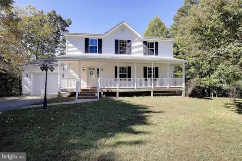 1008 Gringo Ln, Lusby, MD 20657